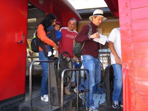 RIDE ECUADOR BY TRAIN, RAIL, RAILROAD & RAILWAY: Boarding heritage train.